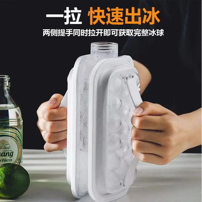 Portable Ice Cube Tray 2-in-1 Portable Puck Making Water Bottle with 17 Grid Flat Lid Cooling Cube Molds Kitchen Accessories